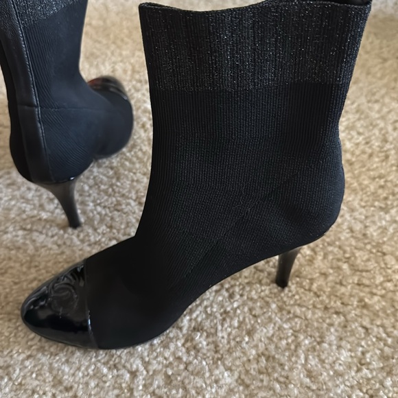 Chanel Black Knit Fabric and Patent Leather CC Cap Toe Ankle Booties - Picture 5 of 8